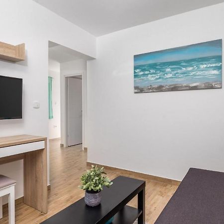 Apartment Follow Me โอปาติยา ภายนอก รูปภาพ